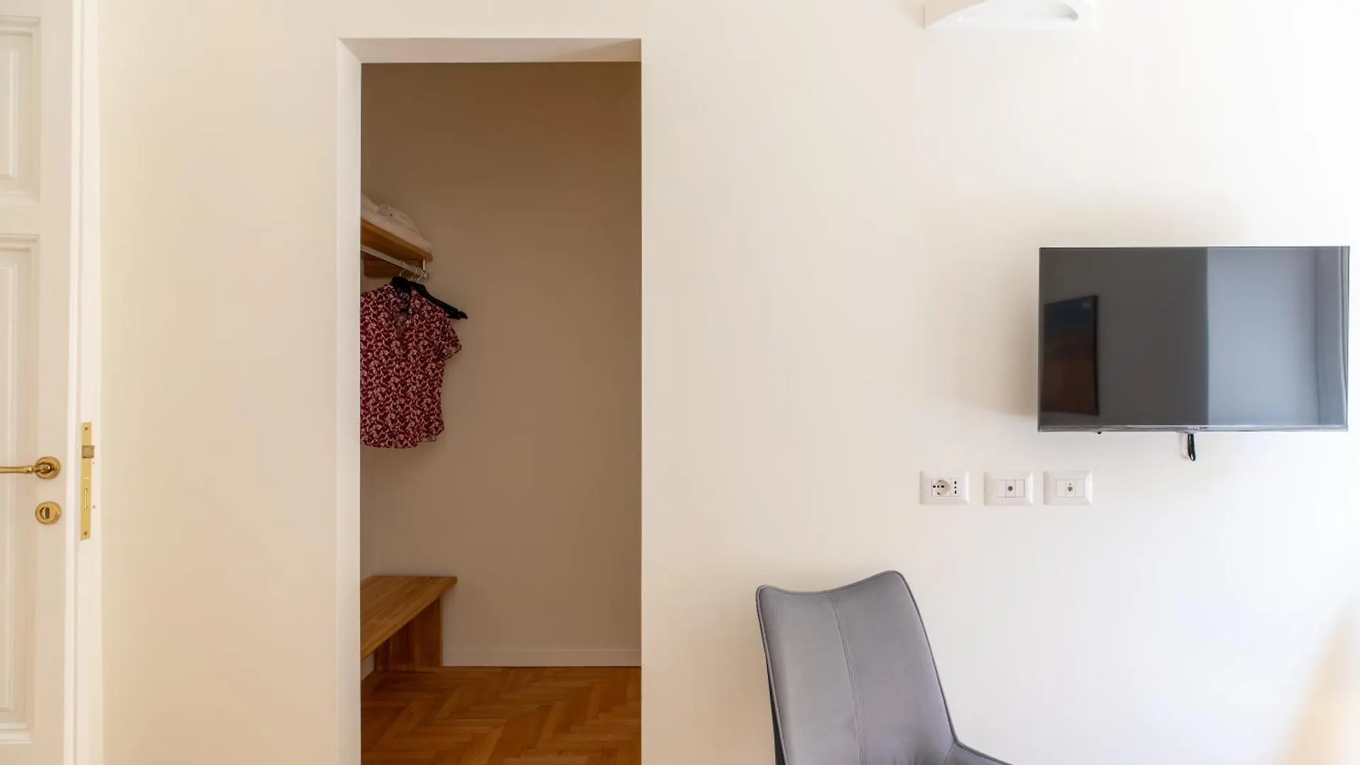 Iflat Vatican Elegant And Spacious Apartment Rome