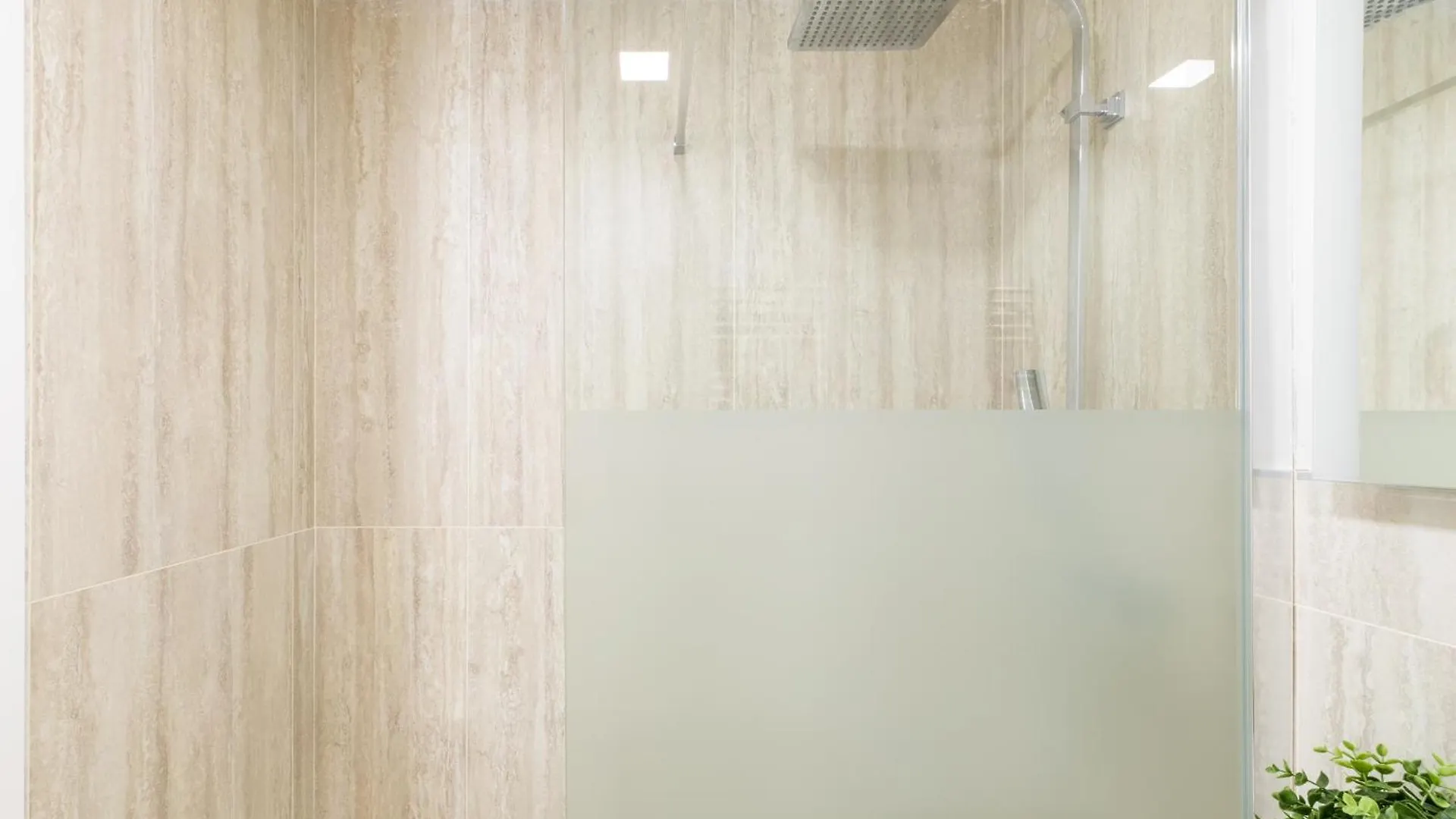 Iflat Vatican Elegant And Spacious Apartment Rome