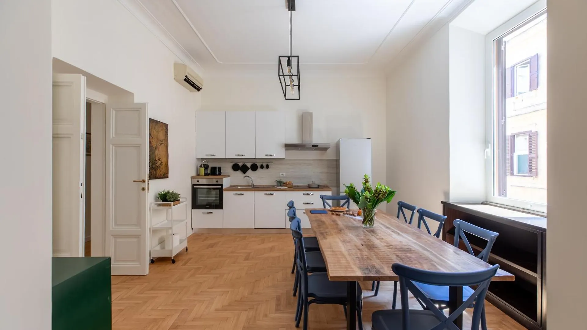 Iflat Vatican Elegant And Spacious Apartment Rome